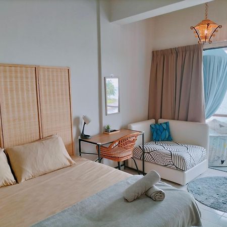 Seafront Sunsetspa Πορτ Ντίξον Εξωτερικό φωτογραφία