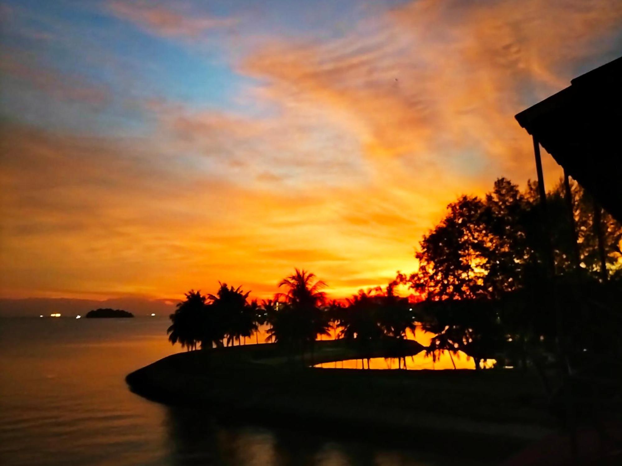 Seafront Sunsetspa Πορτ Ντίξον Εξωτερικό φωτογραφία
